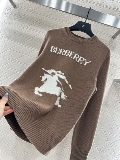 Logo loose pullover sweater