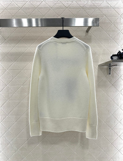 Logo loose pullover sweater