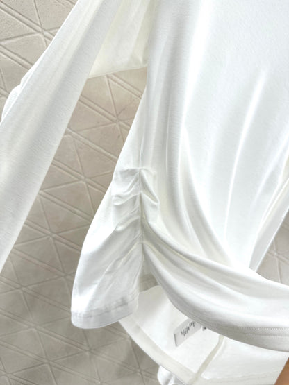 Single shoulder strap top