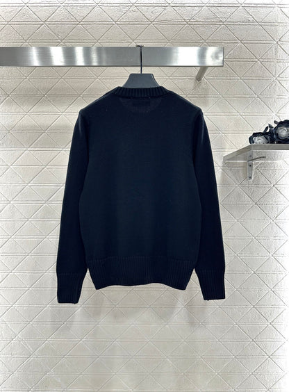 Logo loose pullover sweater