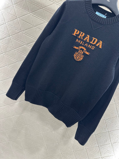 Logo loose pullover sweater