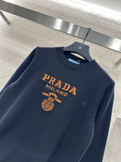 Logo loose pullover sweater