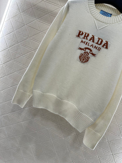 Logo loose pullover sweater