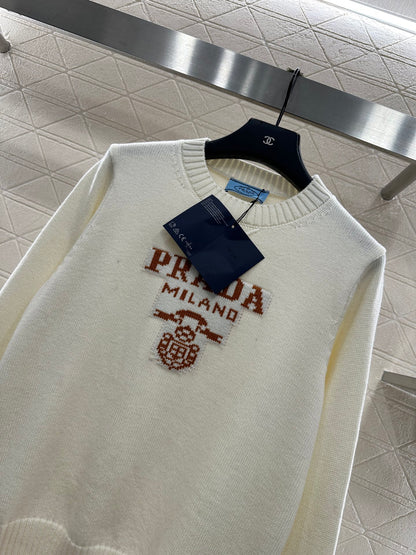 Logo loose pullover sweater