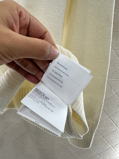 Logo loose pullover sweater