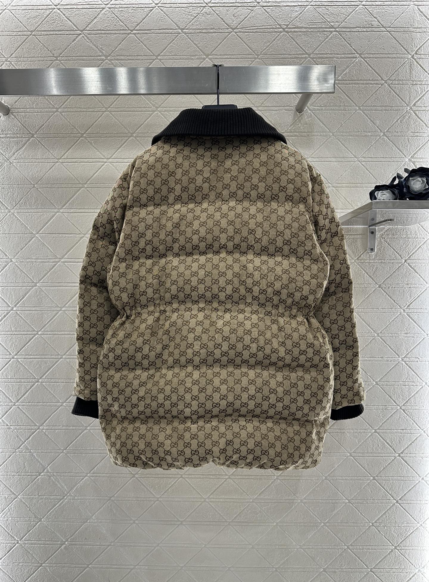 Jacquard mid length down jacket