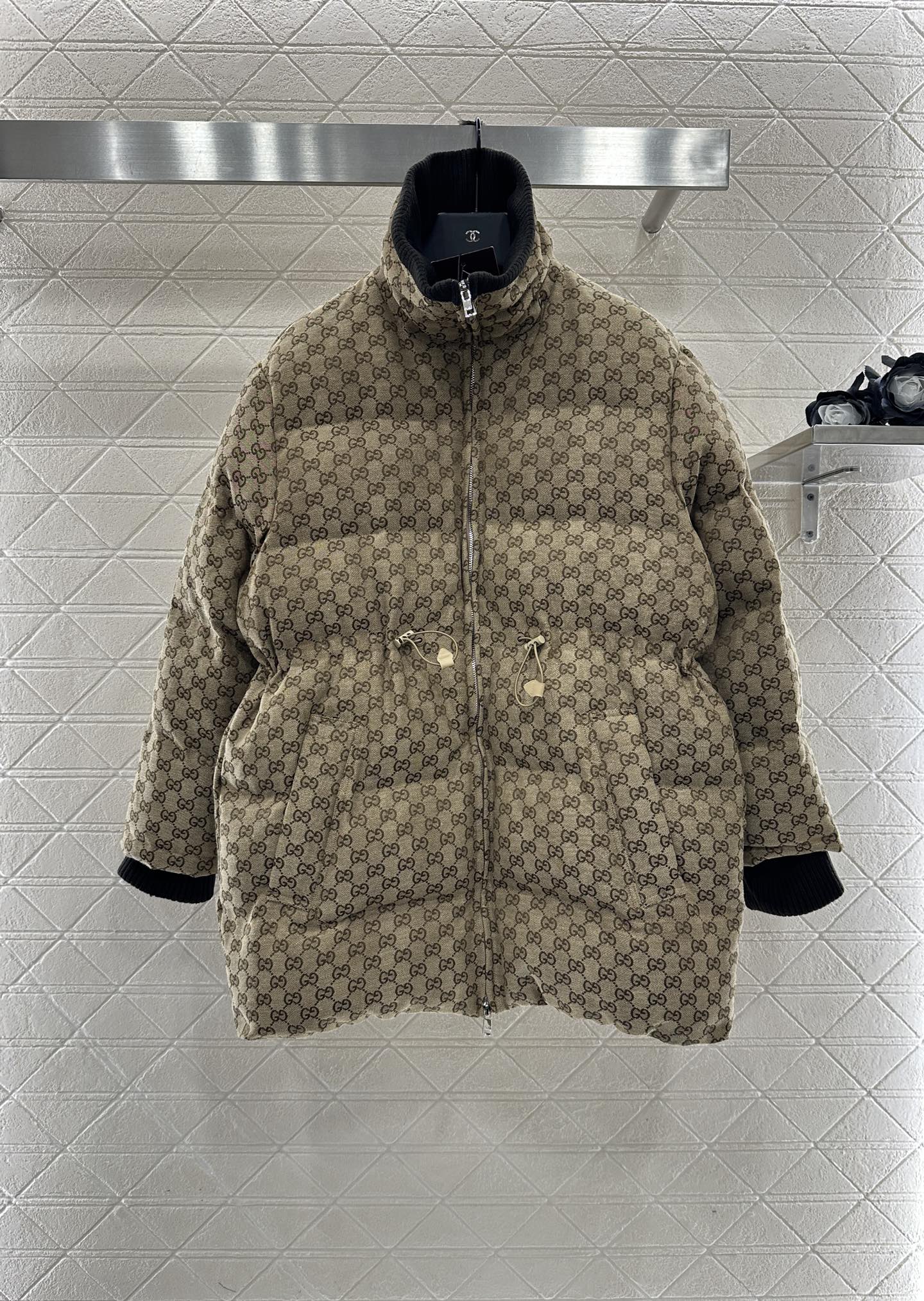 Jacquard mid length down jacket
