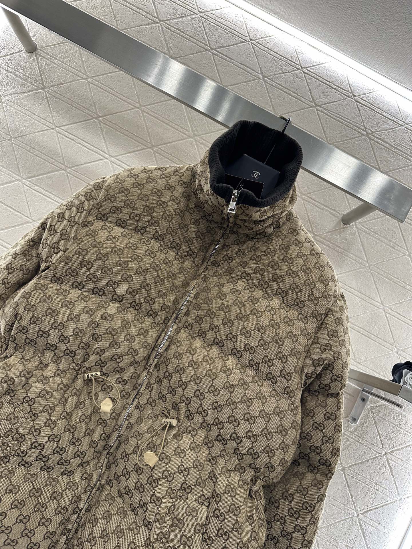 Jacquard mid length down jacket