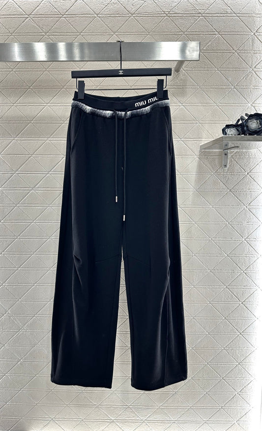 Wide leg curved knife pants