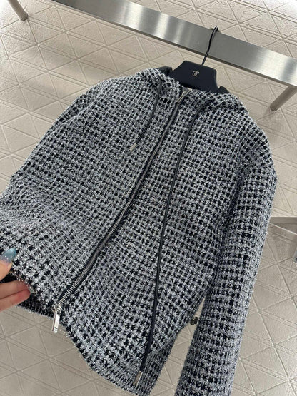 Hooded silver wire woolen jacket