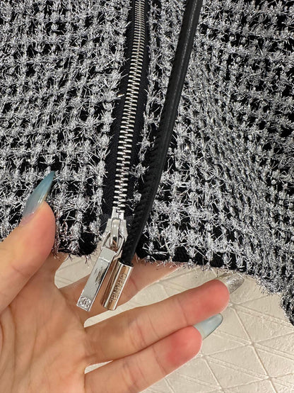 Hooded silver wire woolen jacket