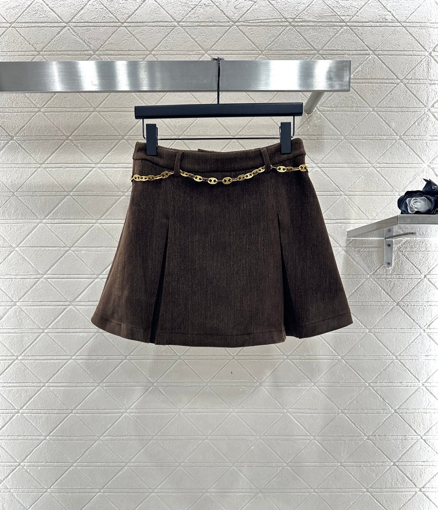 Collar suit waist chain pleated short skirt set