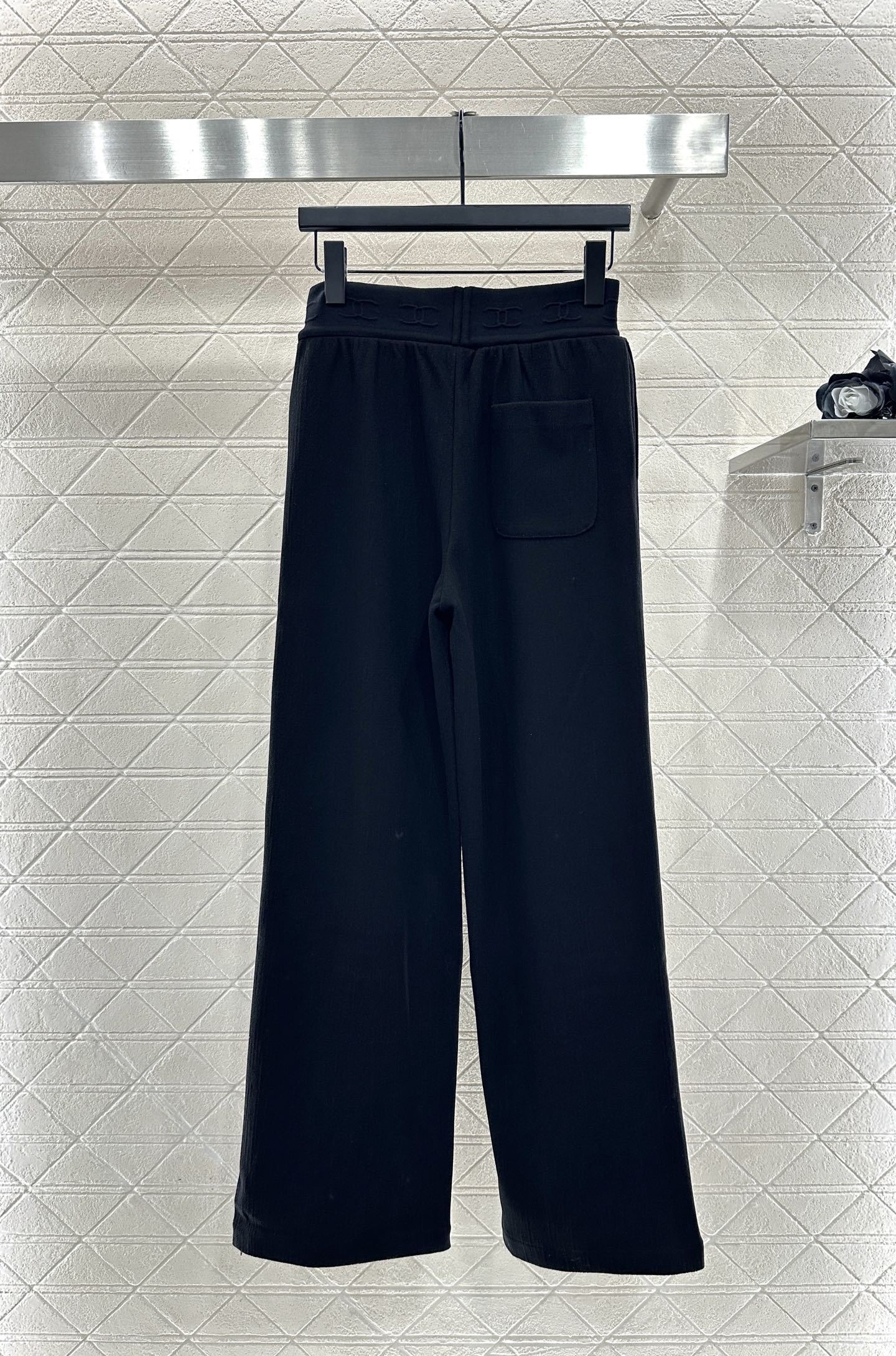 wide-leg pants
