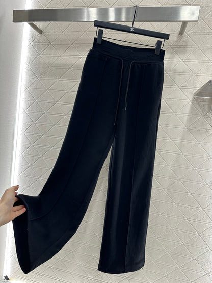 wide-leg pants
