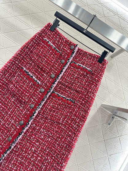 Knitted dress half skirt