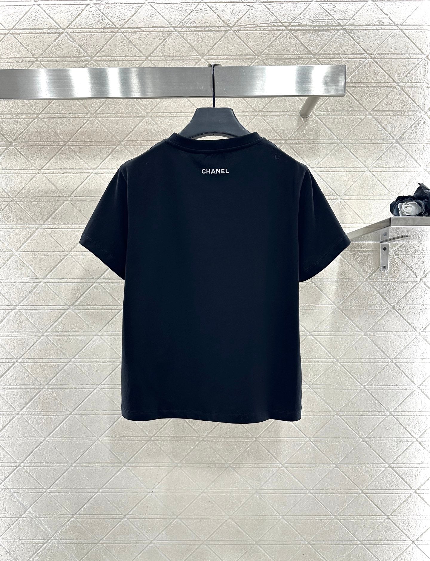 Embroidered Double C Logo 𝑇𝑒𝑒