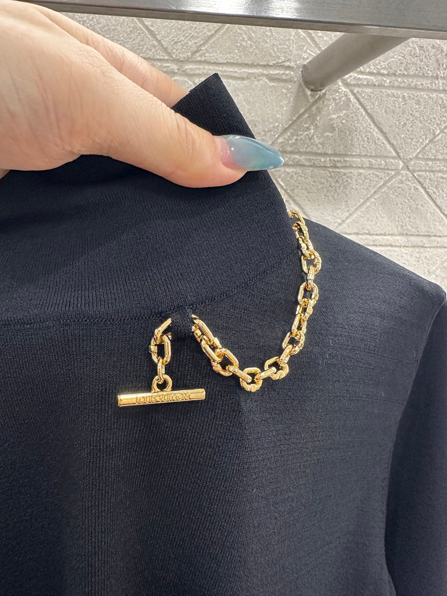 High neck chain knitted pullover sweater