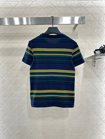 Pair grid, pair bar, round neck 𝑇𝑒𝑒