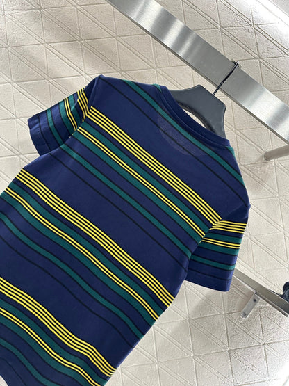 Pair grid, pair bar, round neck 𝑇𝑒𝑒