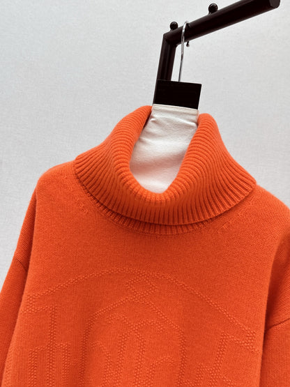High neck cashmere sweater