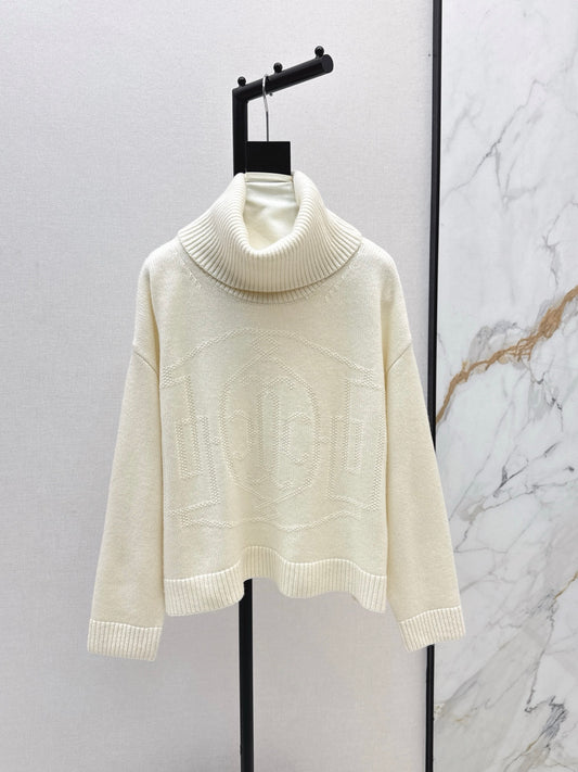 High neck cashmere sweater