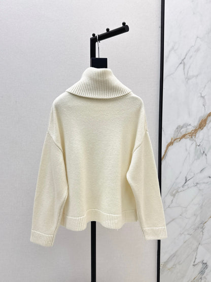 High neck cashmere sweater