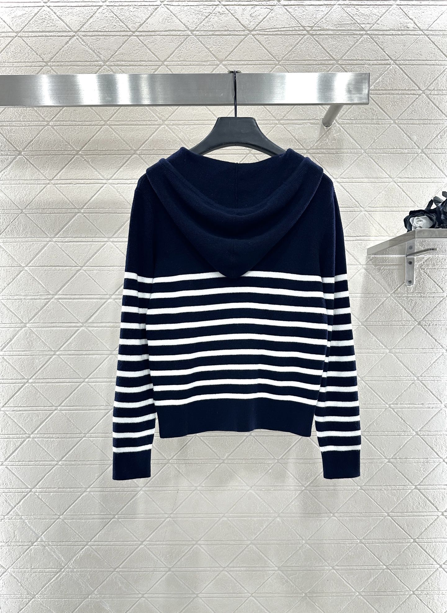 Striped knitted hooded jacket