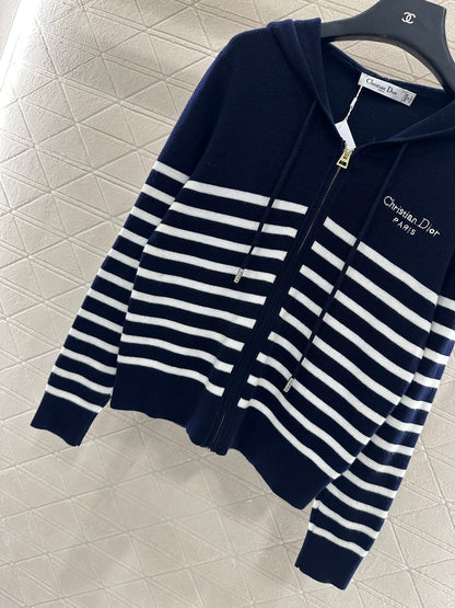Striped knitted hooded jacket