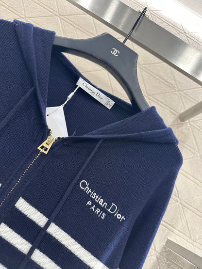 Striped knitted hooded jacket