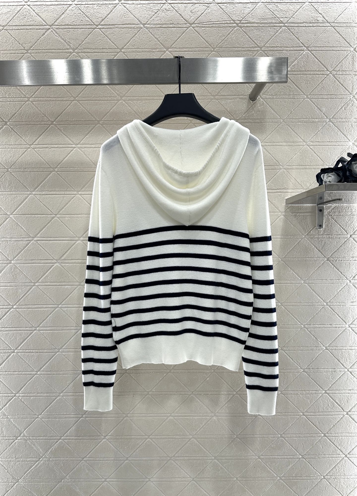 Striped knitted hooded jacket