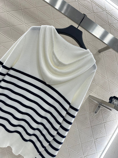 Striped knitted hooded jacket