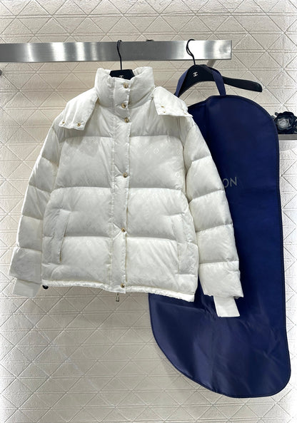 Detachable hooded jacquard down jacket