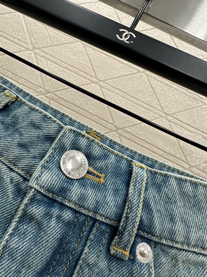 Embroidered sequined pants