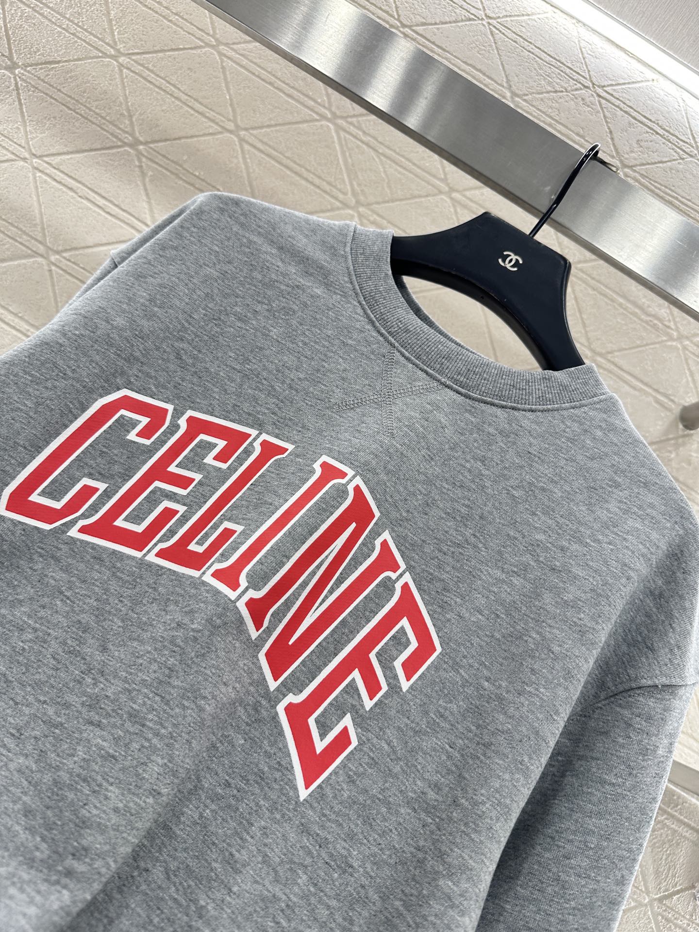 Round neck letter contrasting hoodie