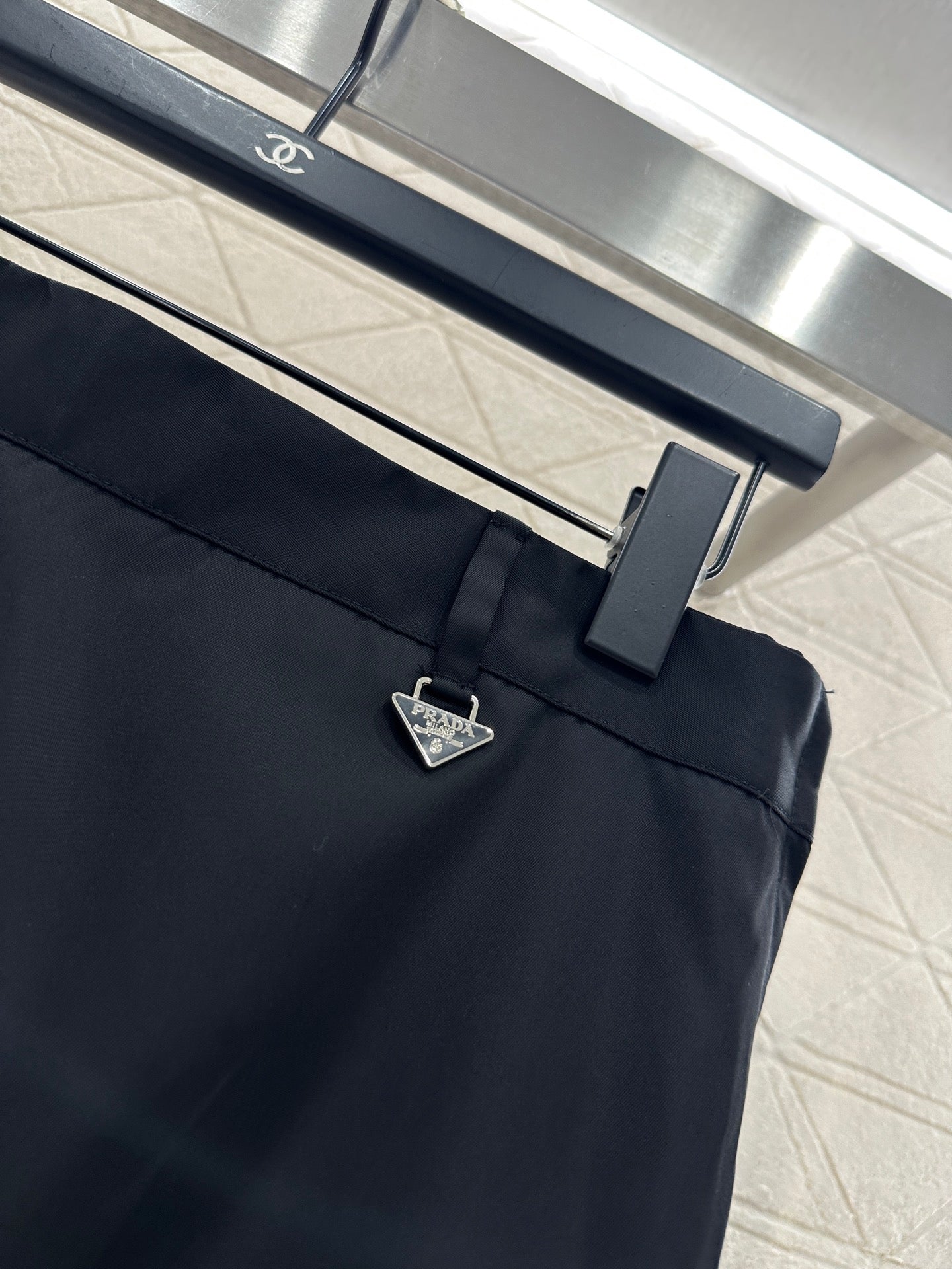 High waisted straight tube nylon skirt