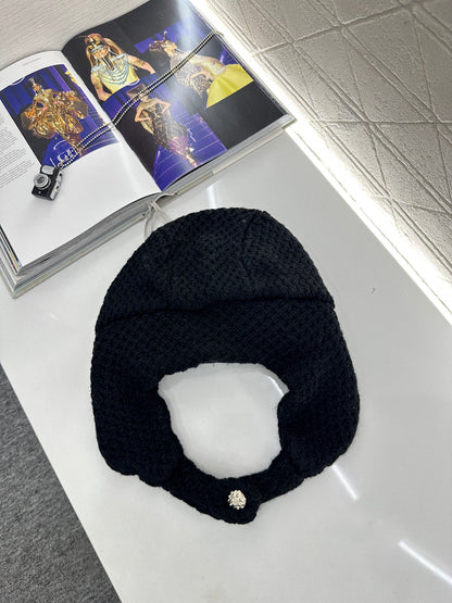 Cashmere buckle skiing knitted hat