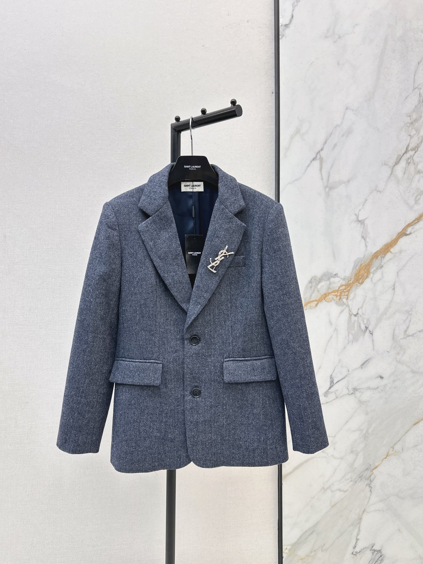 Brooch decoration wool suit jacket