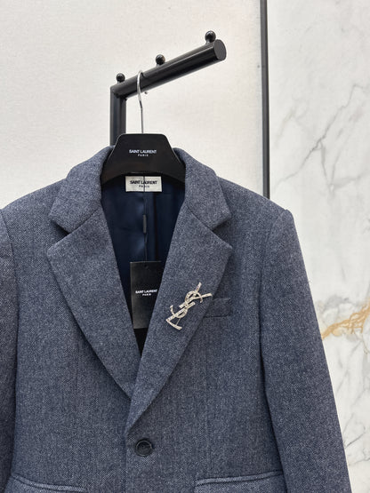 Brooch decoration wool suit jacket