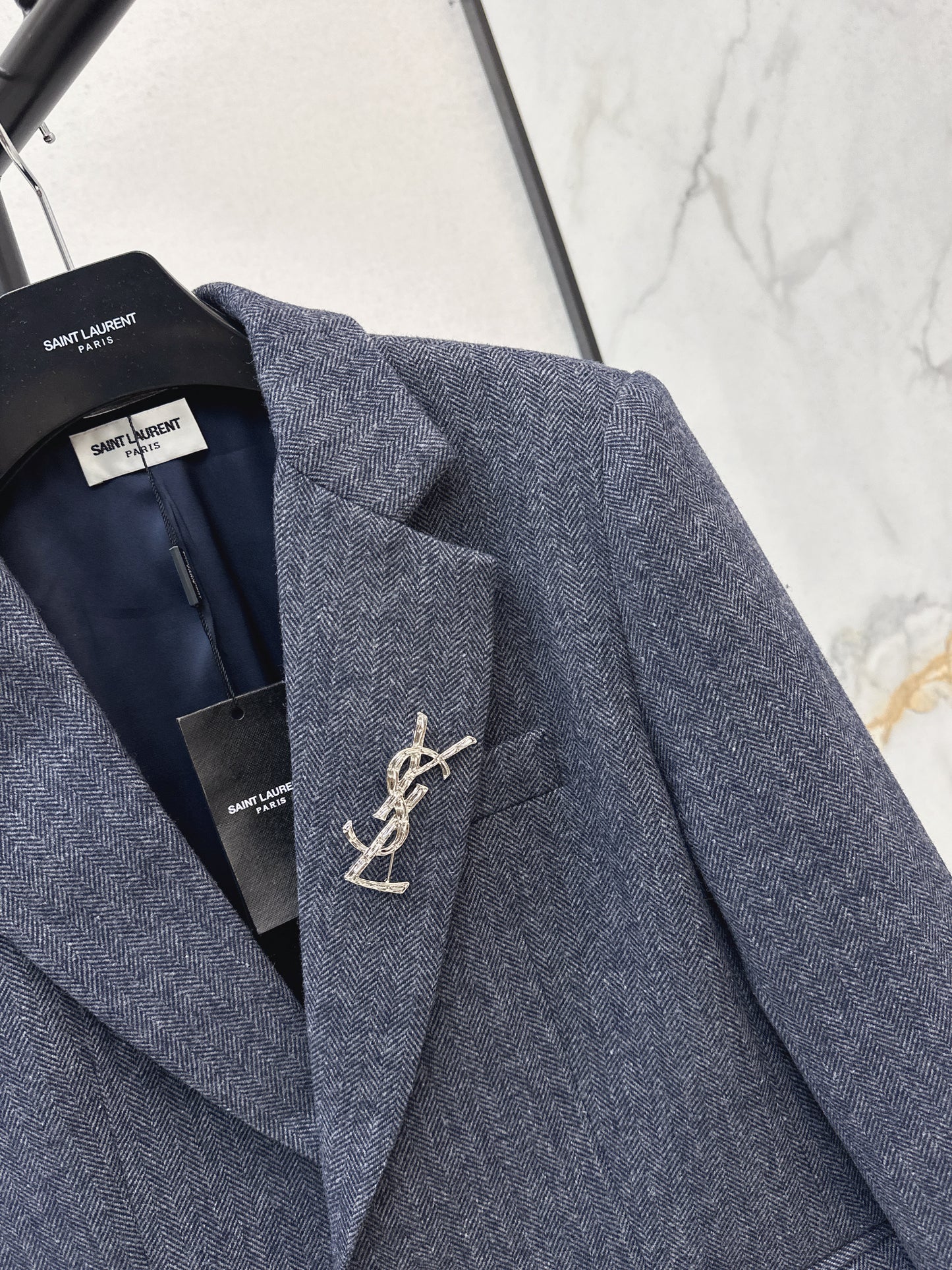 Brooch decoration wool suit jacket