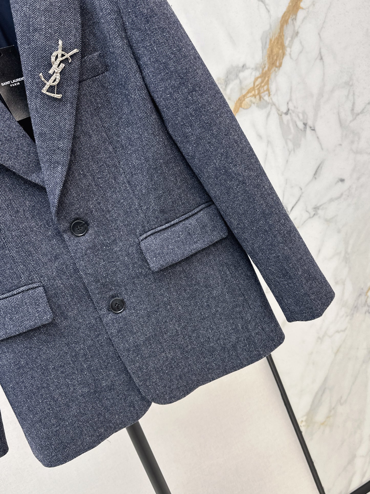Brooch decoration wool suit jacket