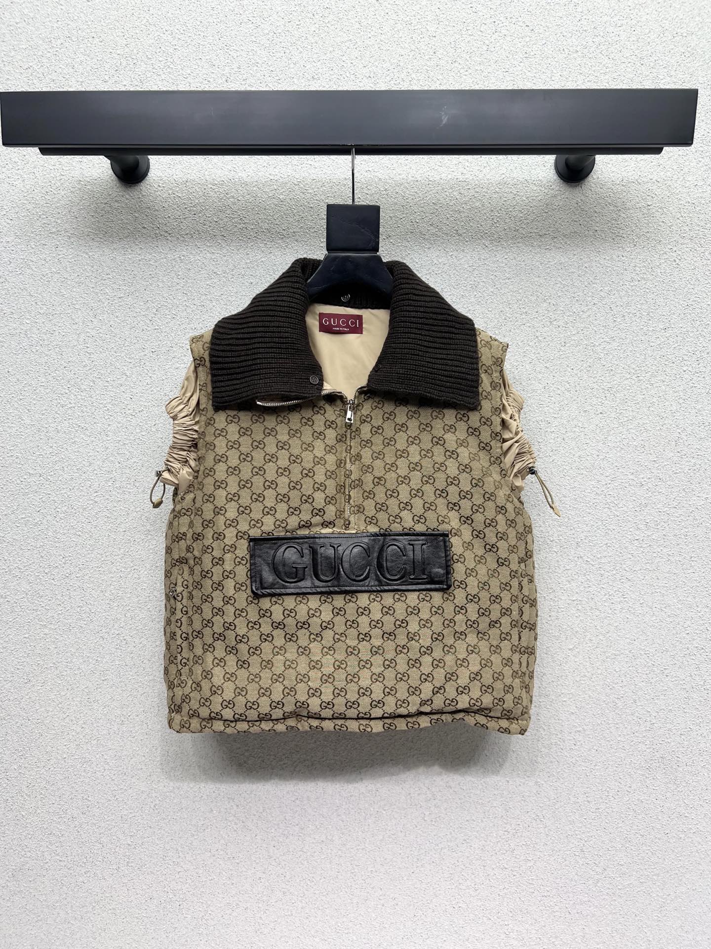 Old flower down jacket vest