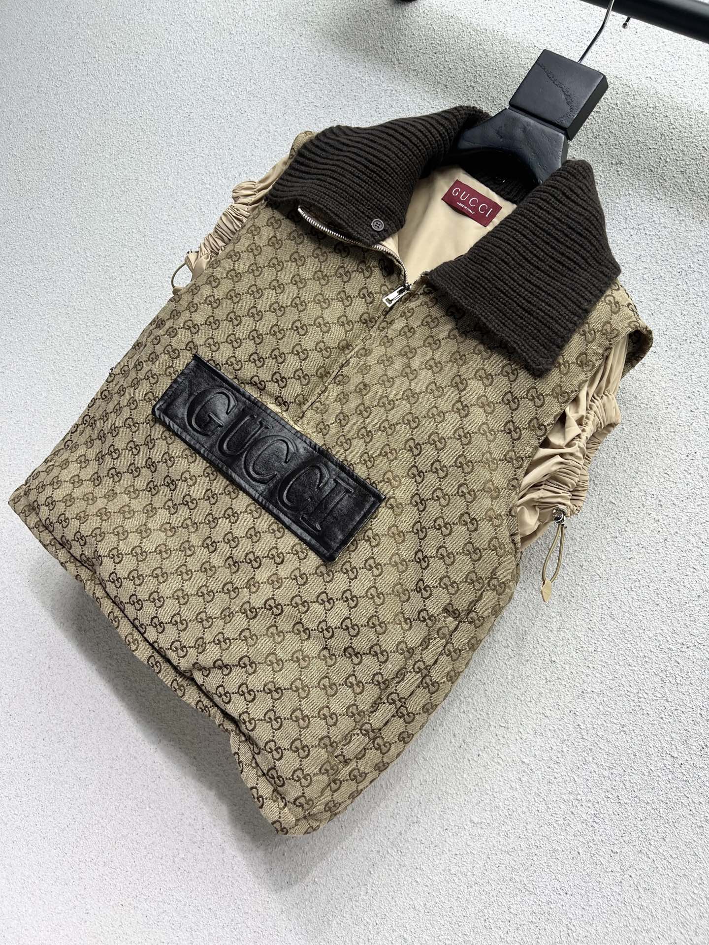 Old flower down jacket vest