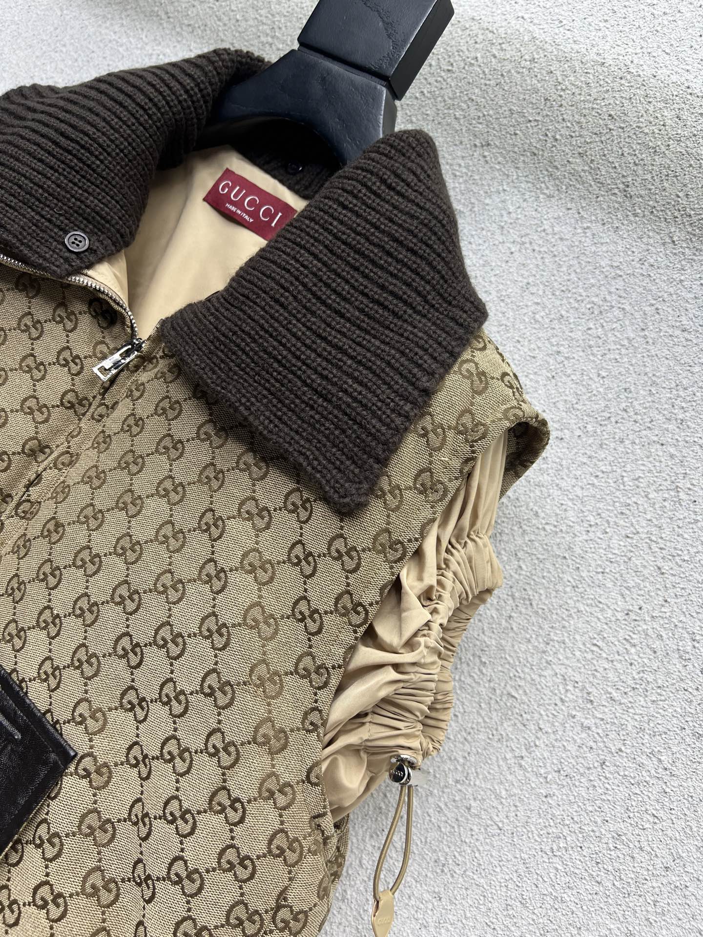 Old flower down jacket vest