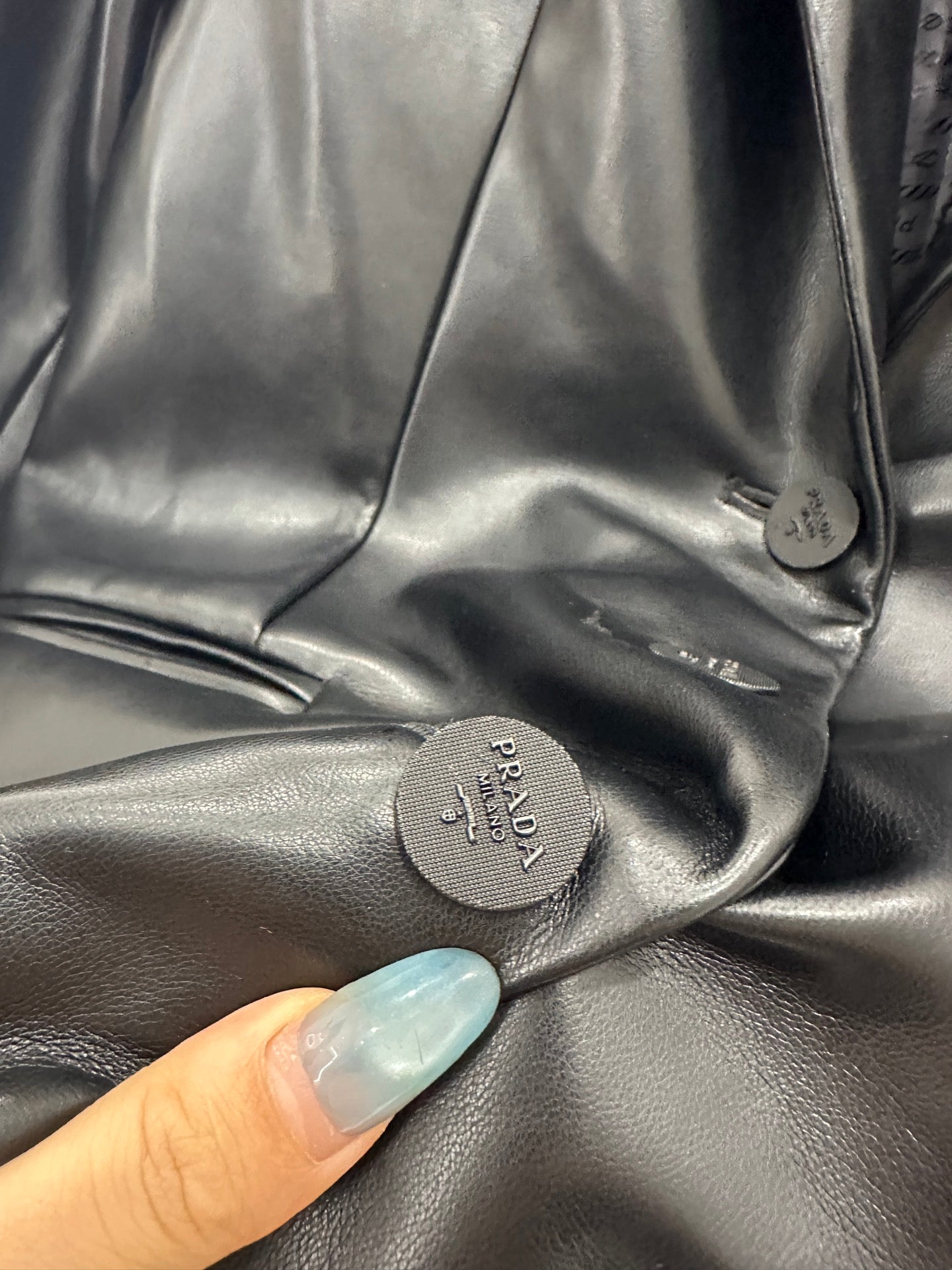 Silhouette leather suit jacket