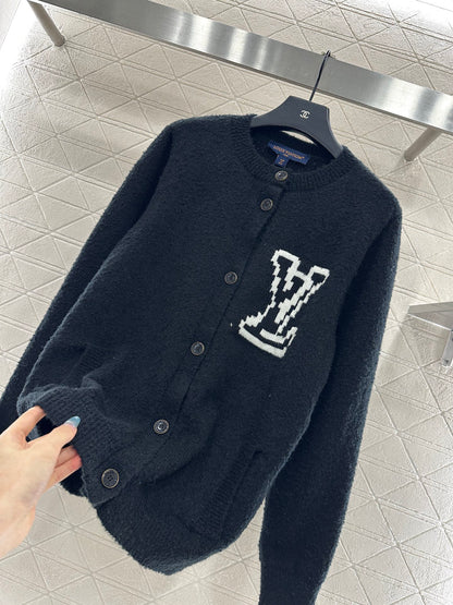 Jacquard knitted cardigan