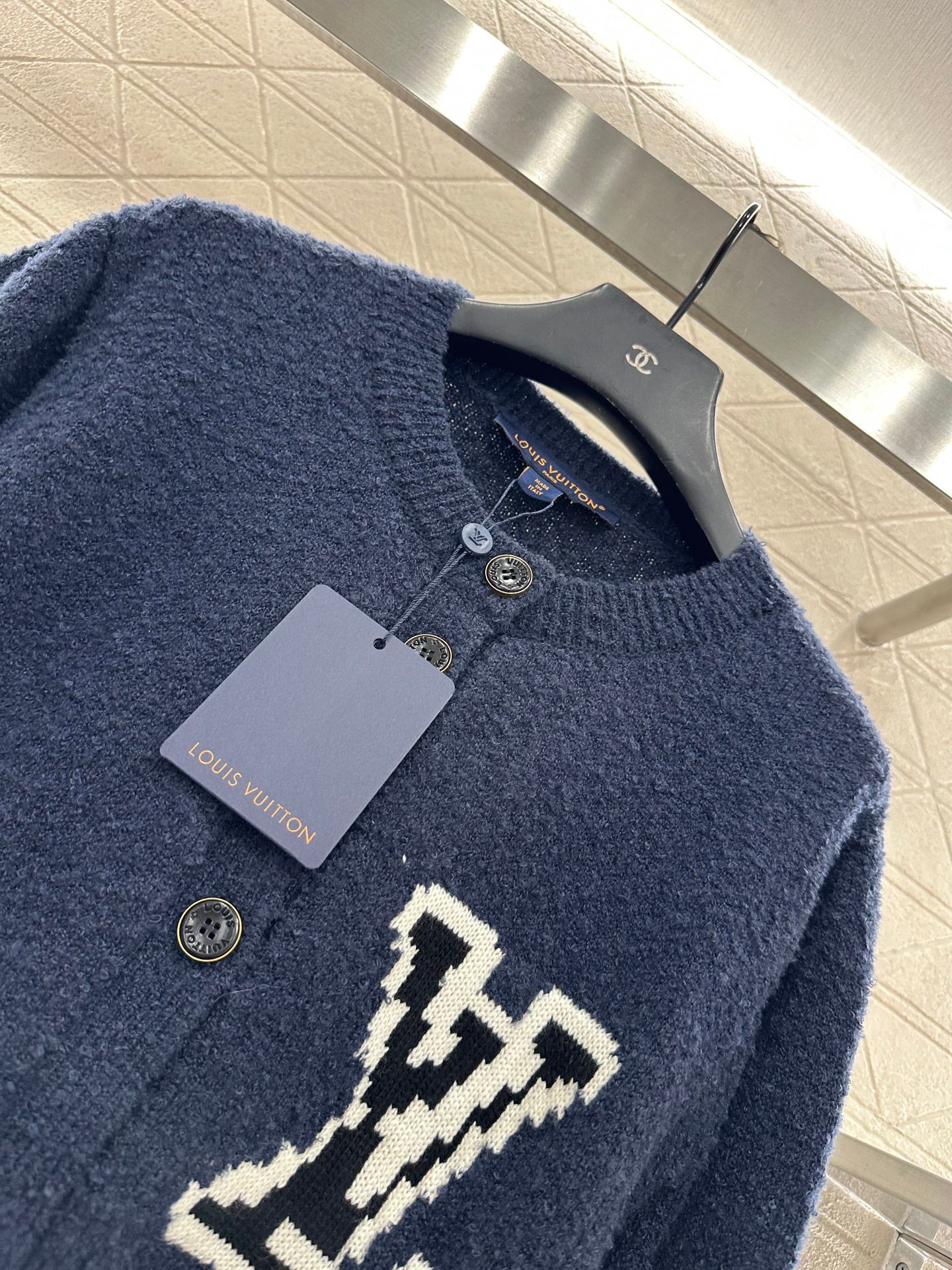 Jacquard knitted cardigan