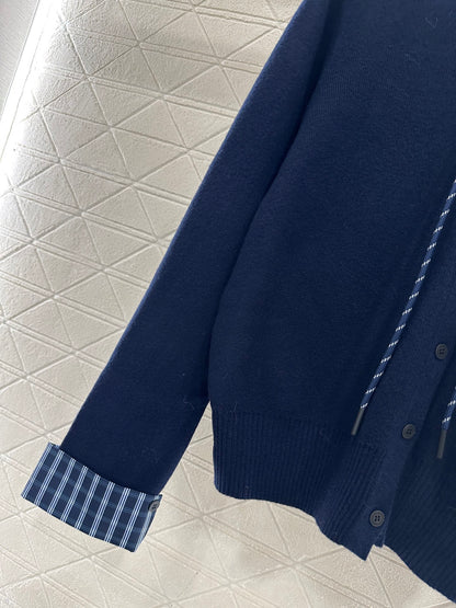 Hooded knitted cardigan