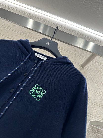 Hooded knitted cardigan