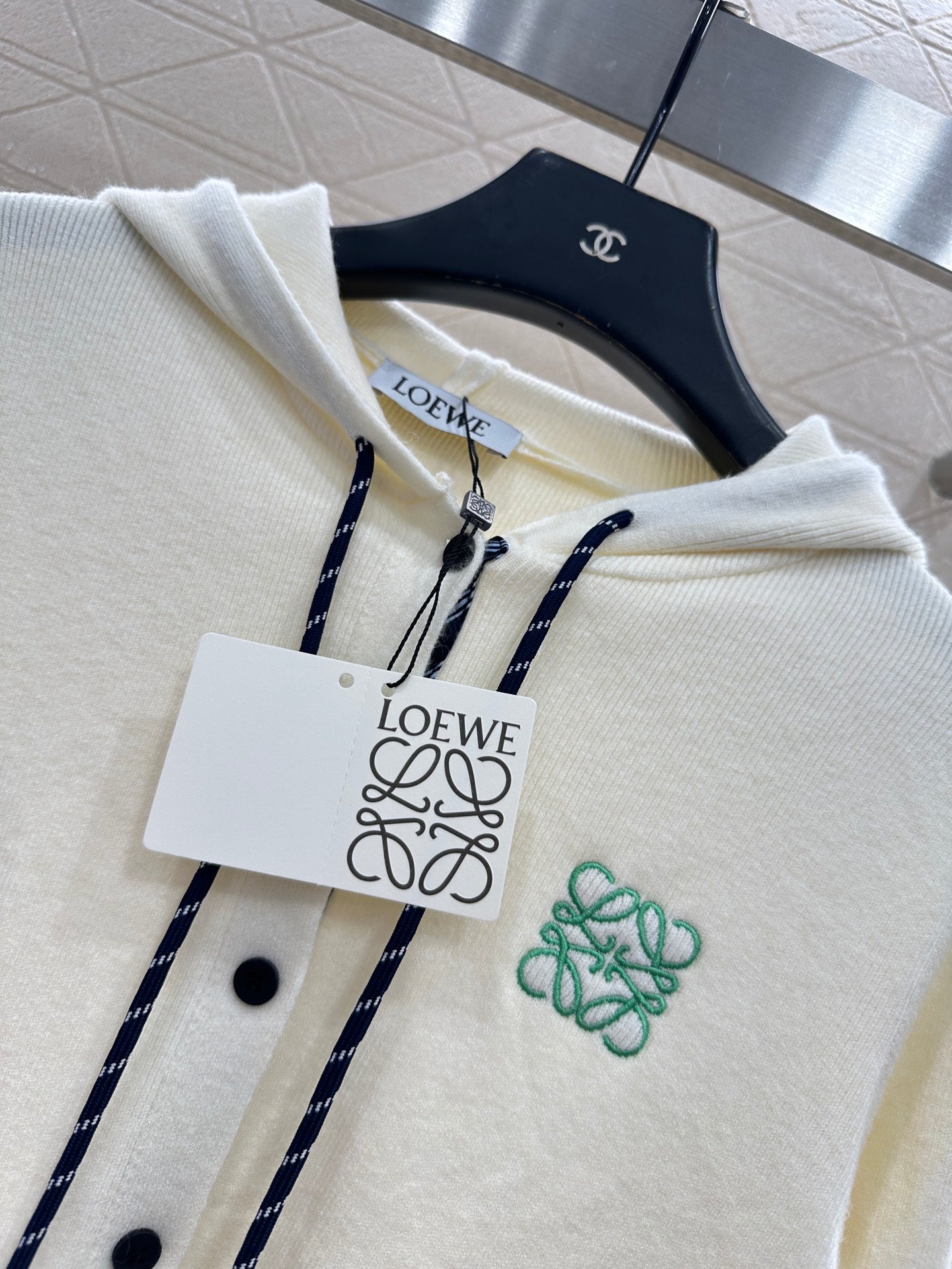 Hooded knitted cardigan