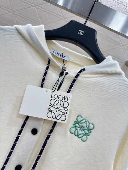 Hooded knitted cardigan